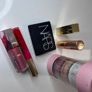 Makeup bundle